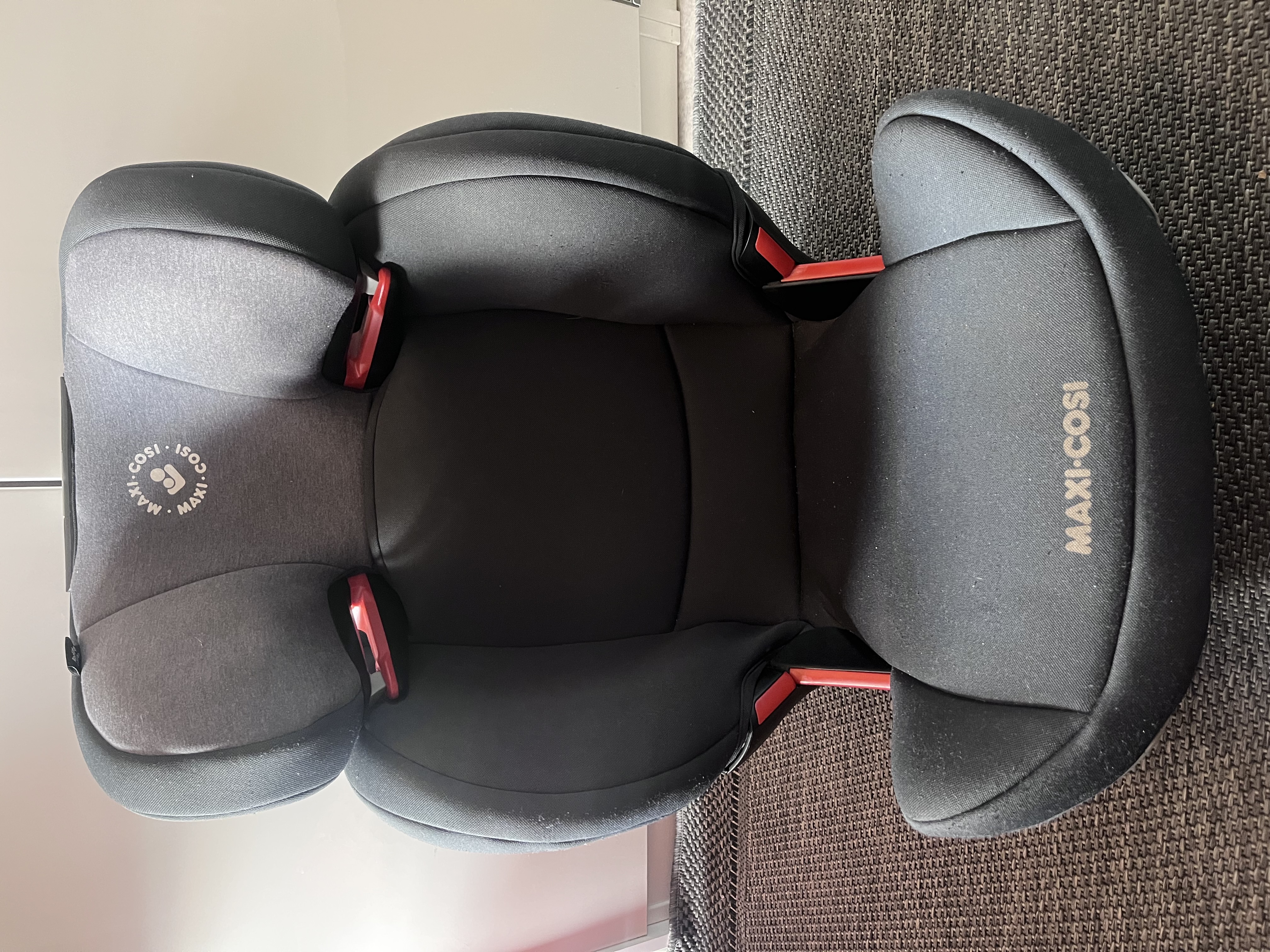 Bältesstol maxi-cosi 15-36 kg