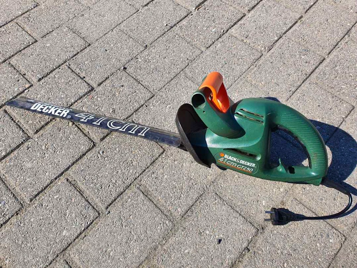 Elektrisk hekksaks 41cm blad