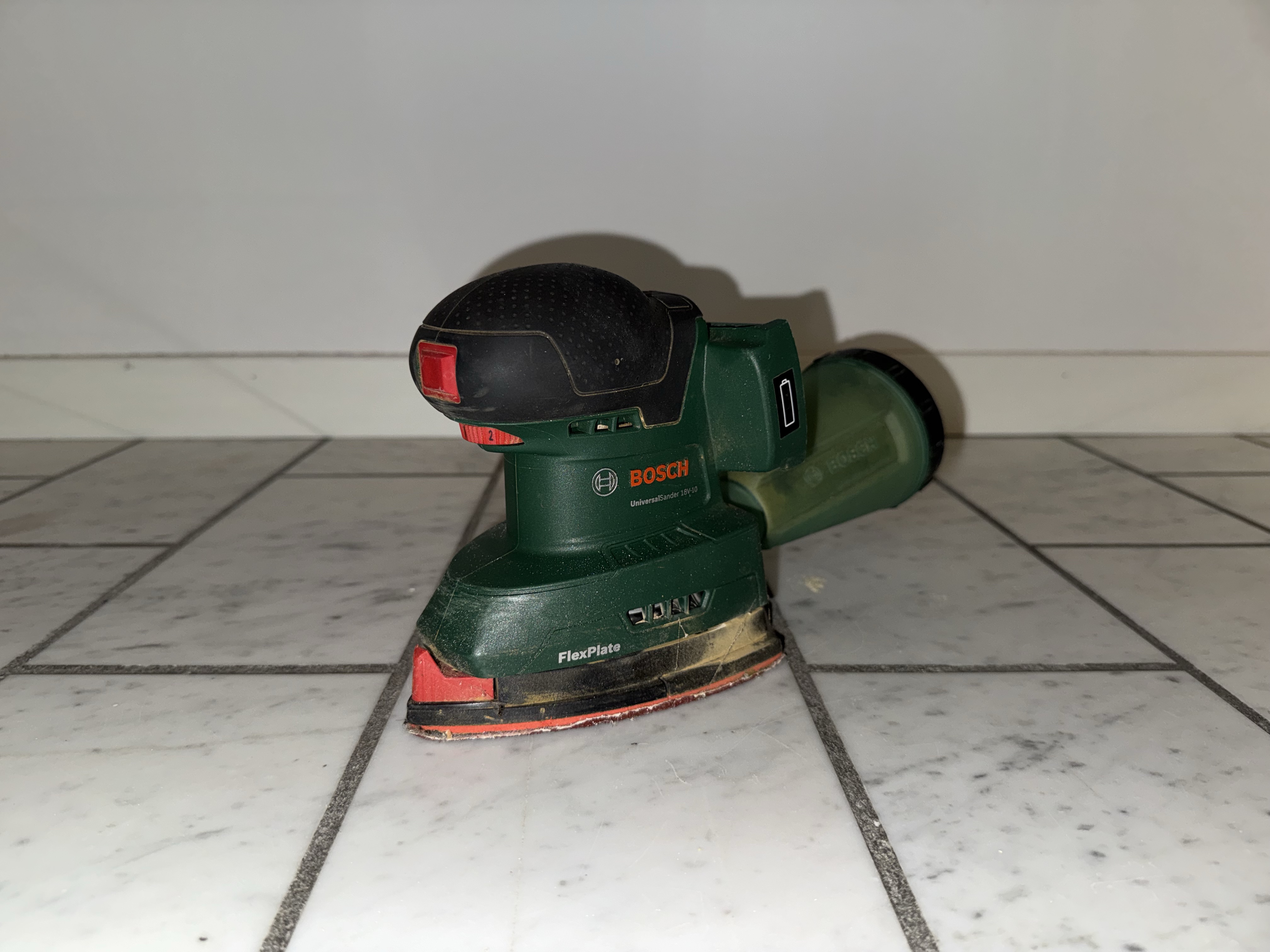 Bosch slipemaskin 18v-10