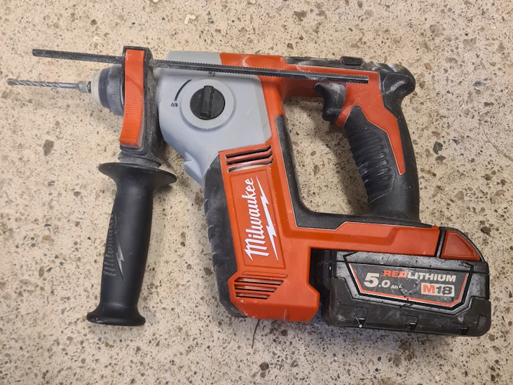 Slagborrmaskin / borrhammare