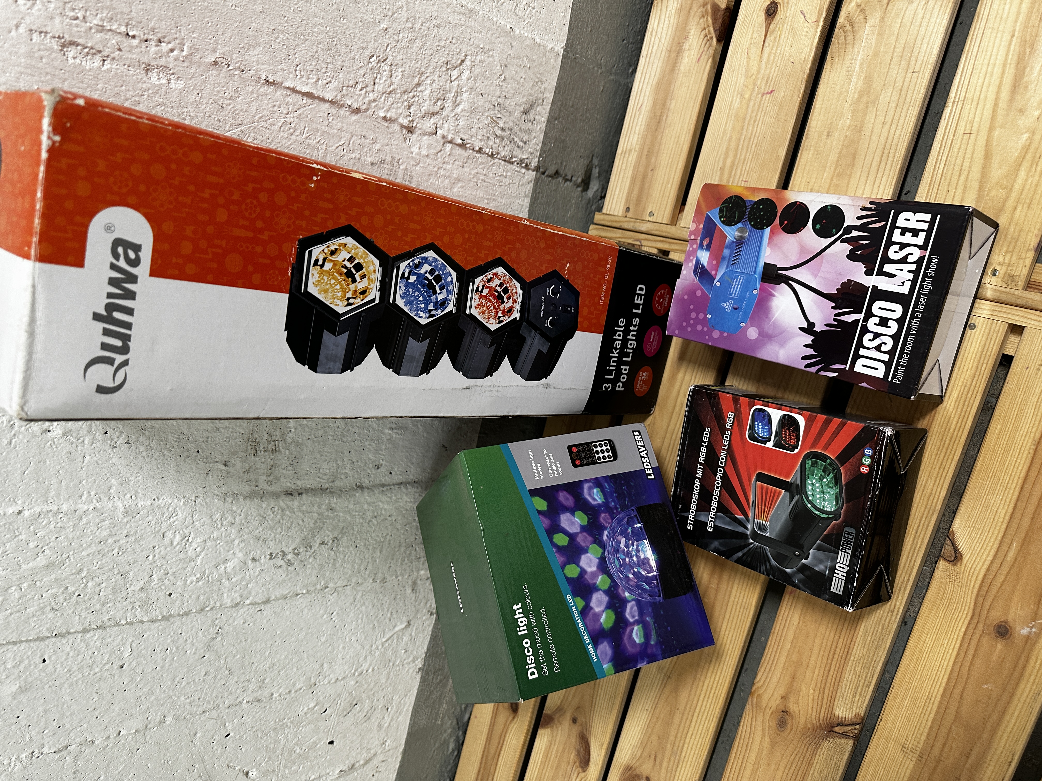 Partylampa, discolampa, laser och stroboskop