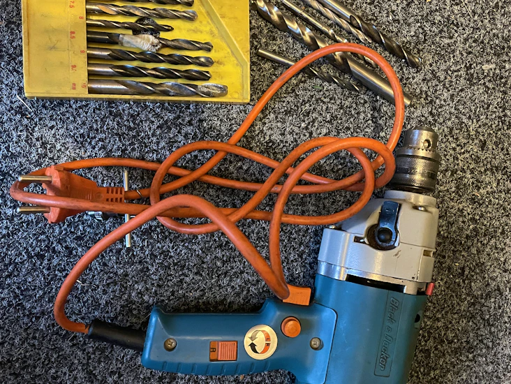 Black & decker -iskuporakone