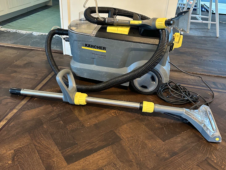 klädseltvätt/textiltvätt+medel puzzi 10/1