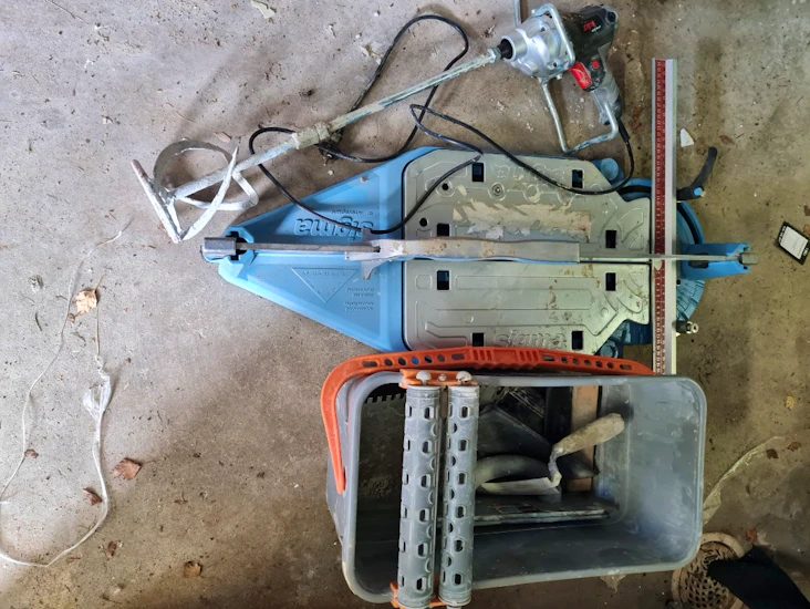 Kakelskärare sigma +visp och övriga tillbehör