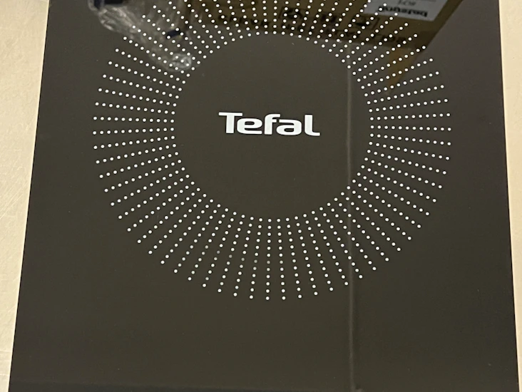 Kraftfull tefal induktionsplatta