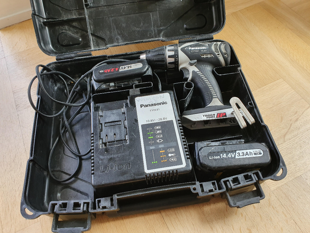 Skruvdragare panasonic ey7441