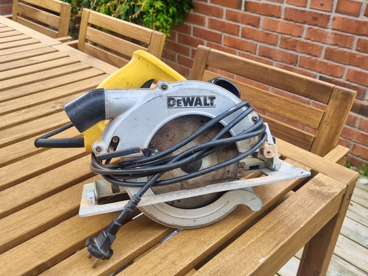 Cirkelsåg - dewalt d23550-qs
