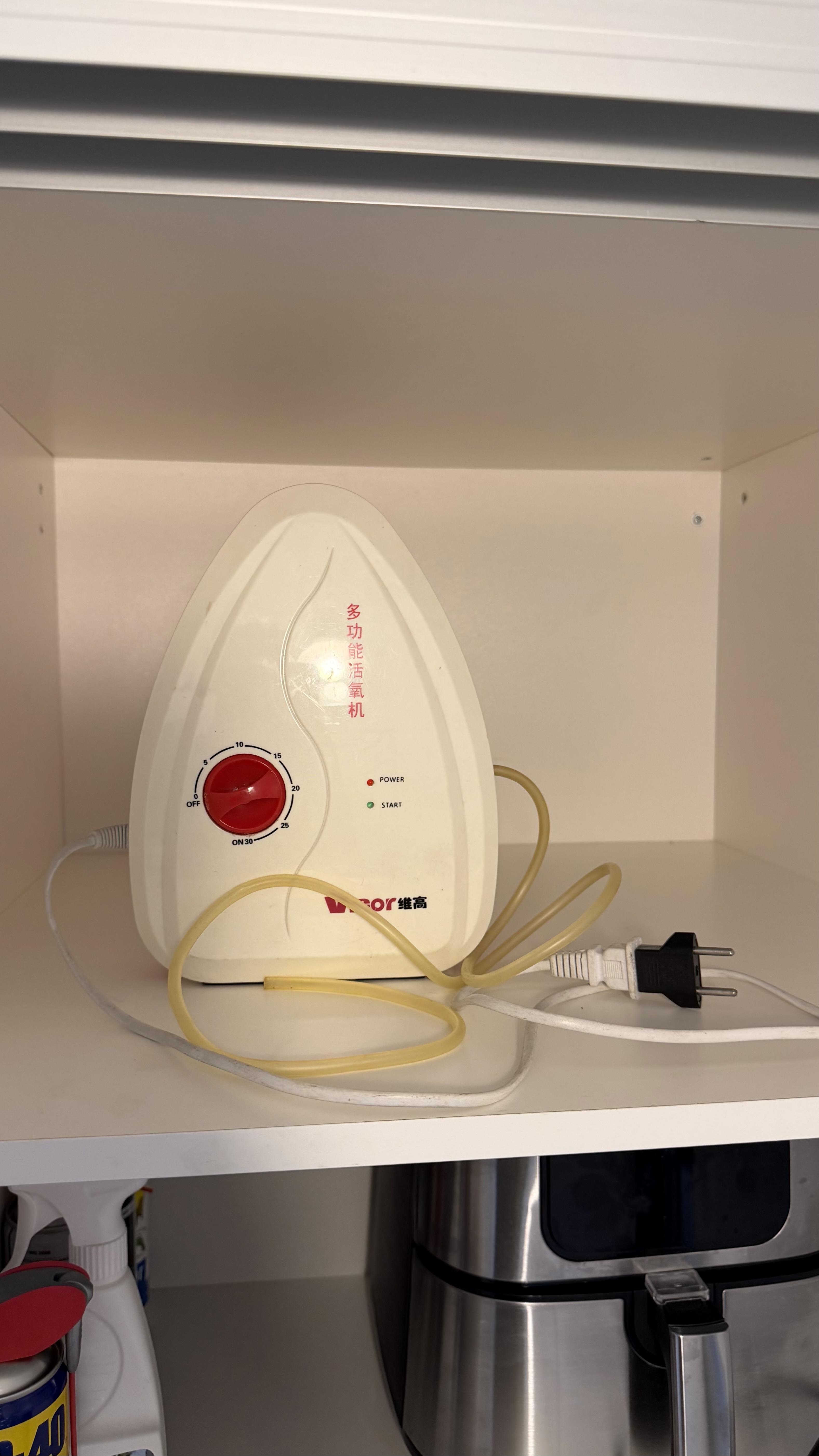 Otsonaattori autoihin, matkailuajoneuvoihin yms