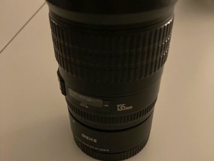 Canon ef 135mm f/2l usm