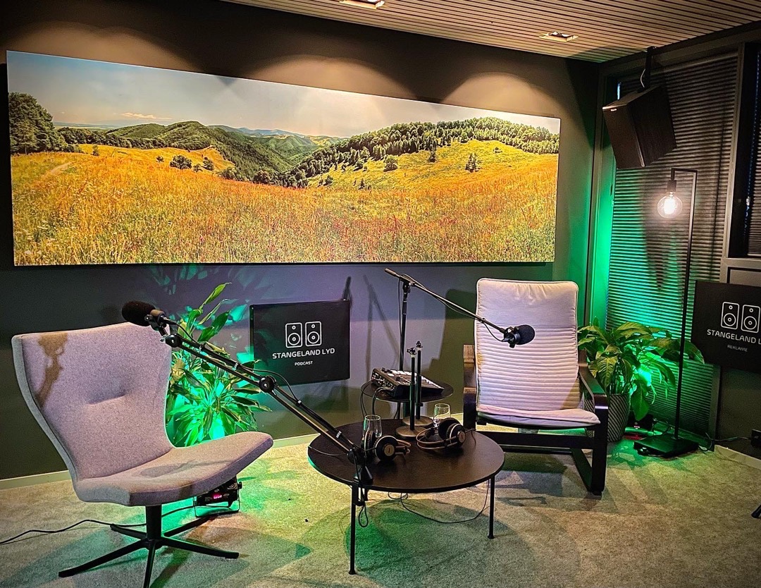 Podcaststudio med produsent 