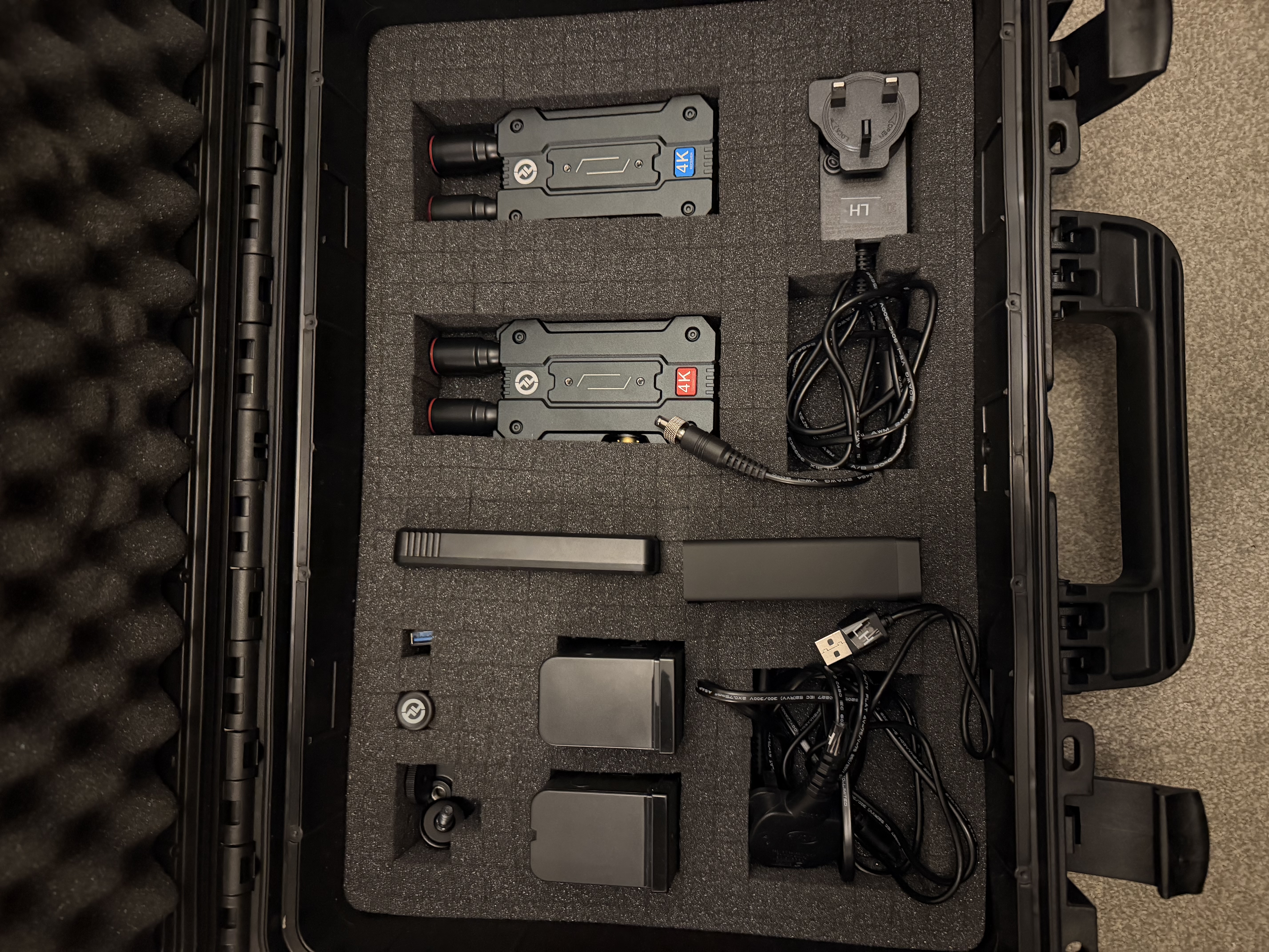 Hollyland mars 4k wireless video syetem