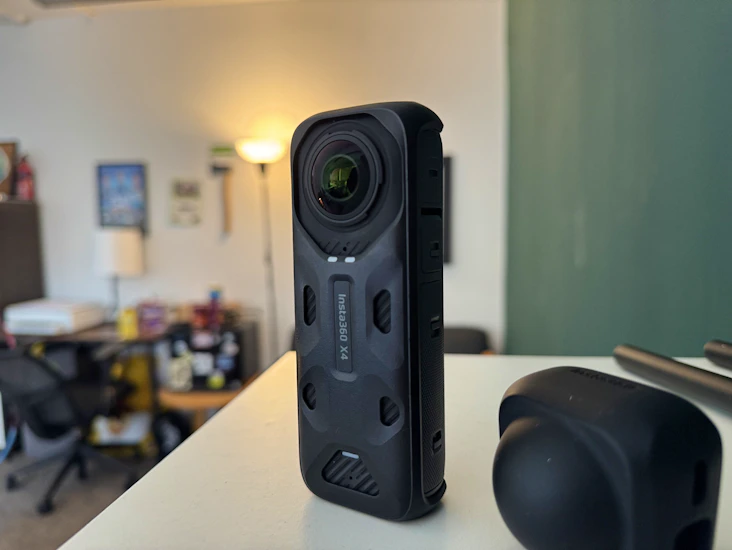 Insta 360 x4 kit