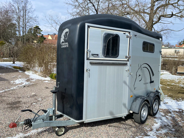 2 hästars transport cheval liberty gold touring