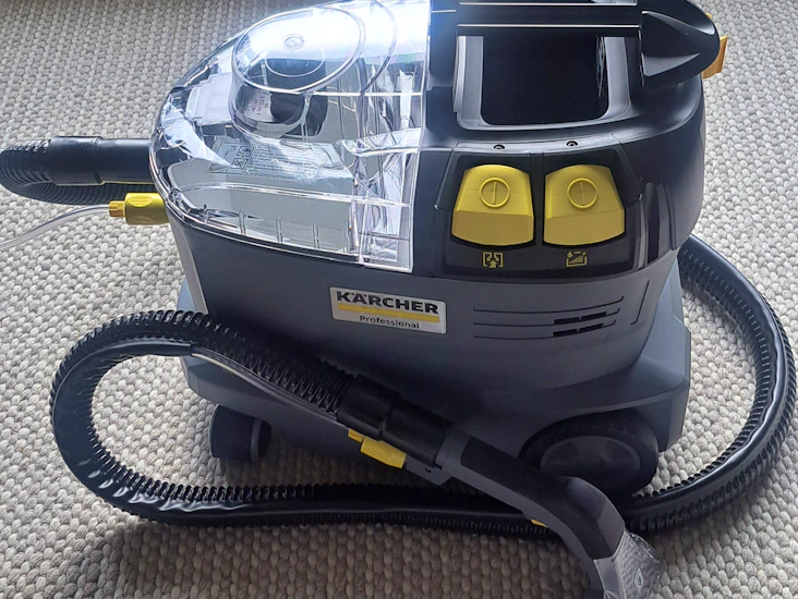 Din allierte kamp mot flekker, støv og smuss med ekstraordinær karcher puzzi 8/1 !