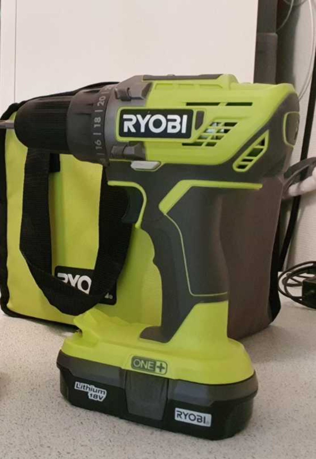 Skruvdragare ryobi
