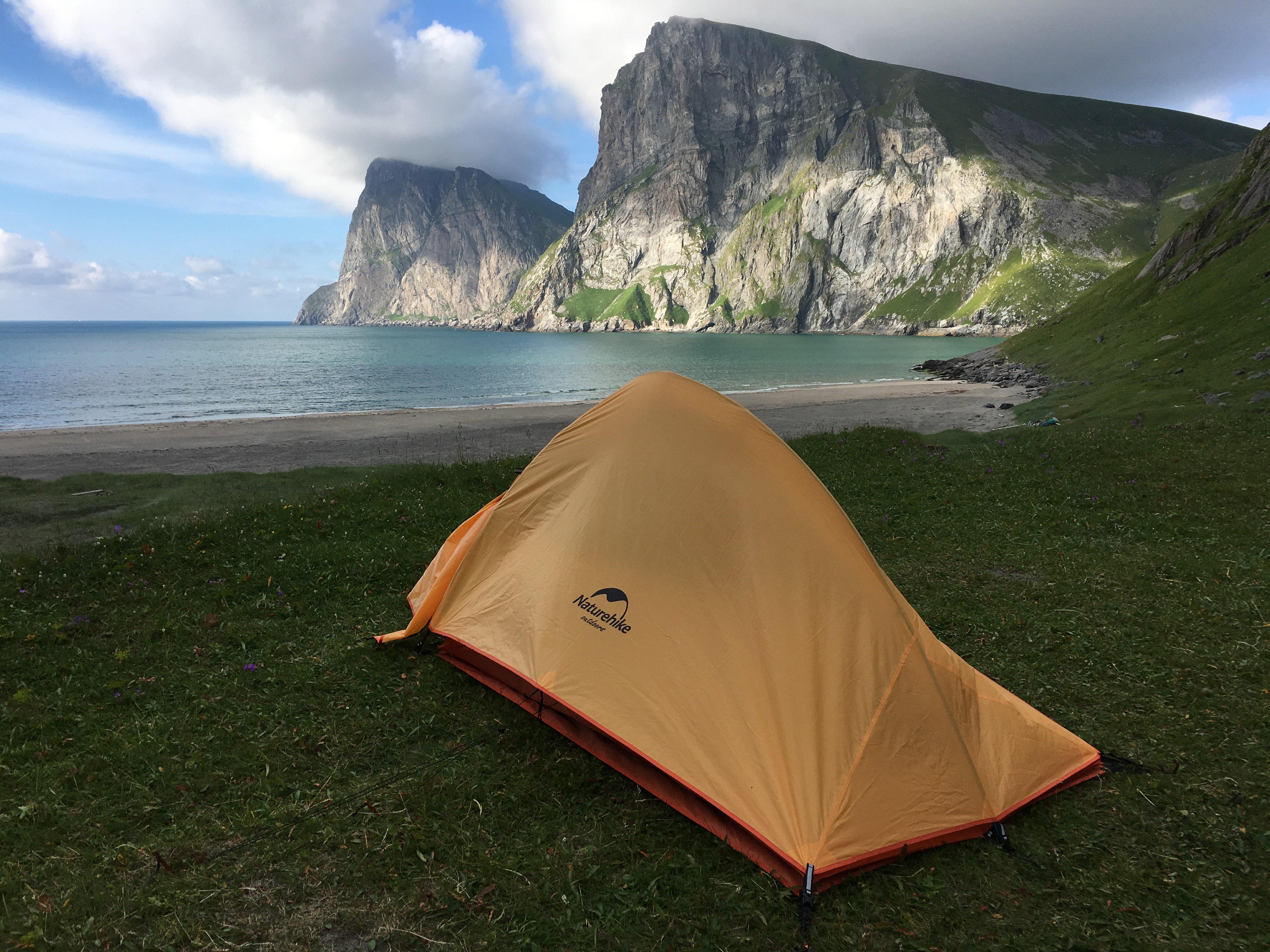 Todella kevyt naturehike cloud up 2 -teltta