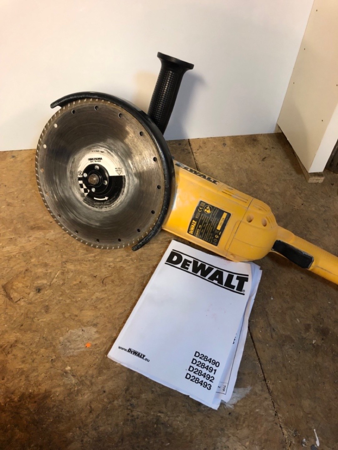 Kraftig stor dewalt vinkelsliper