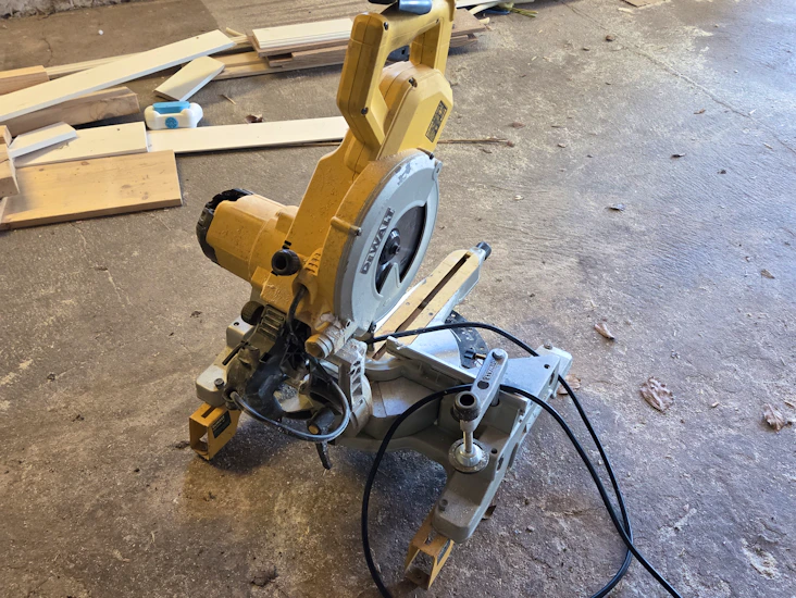 Dewalt kap-/geringssav