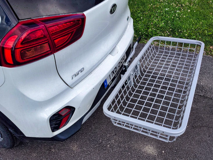 Lastkorg för dragkrok (max 120kg)