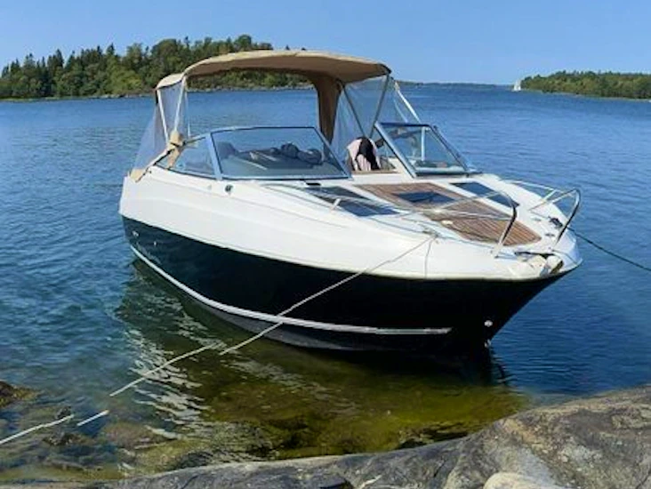 22 foot snygg båt för en stor familj