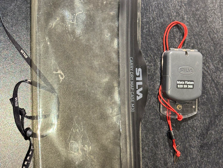 Silva kartmappe og kompas