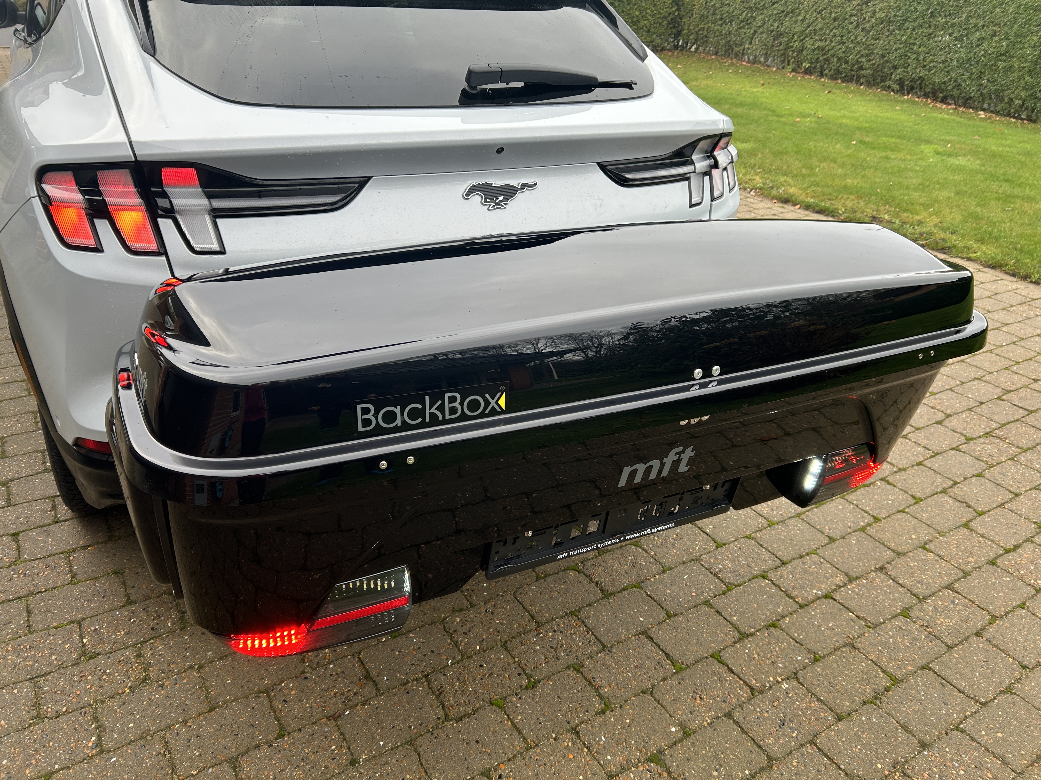 Mft backbox / bagageboks til anhængertræk