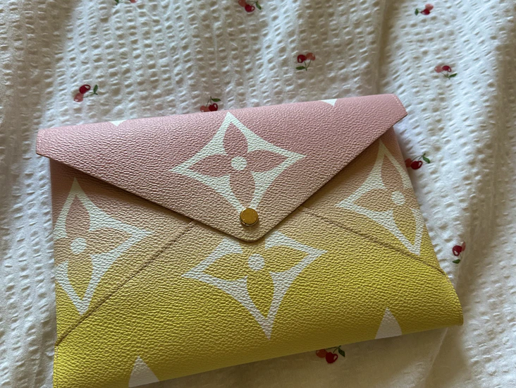 Louis vuitton pochette kirigami