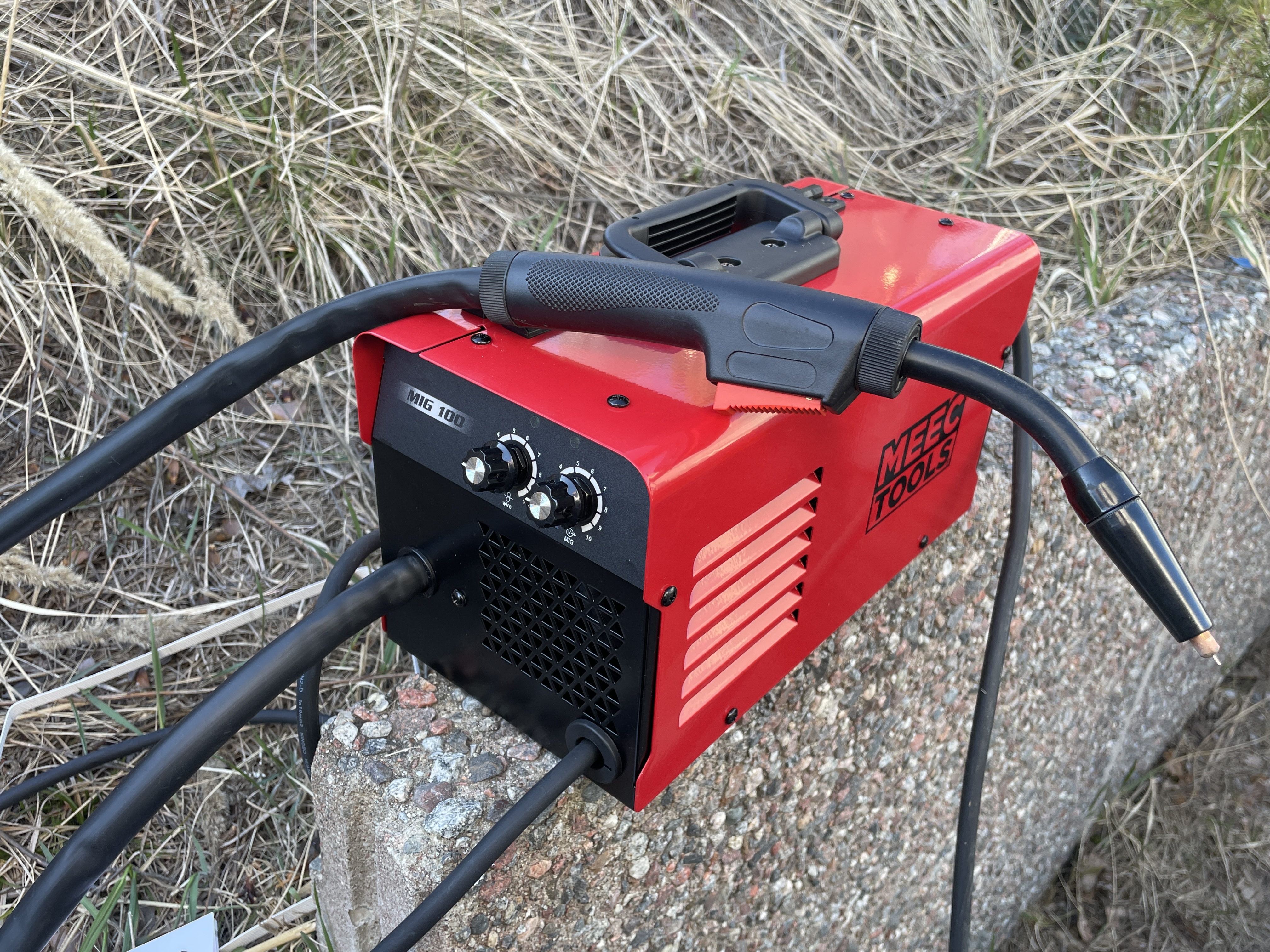 Mig-svets (inkl hjälm borste och tråd)  100 a 230 v