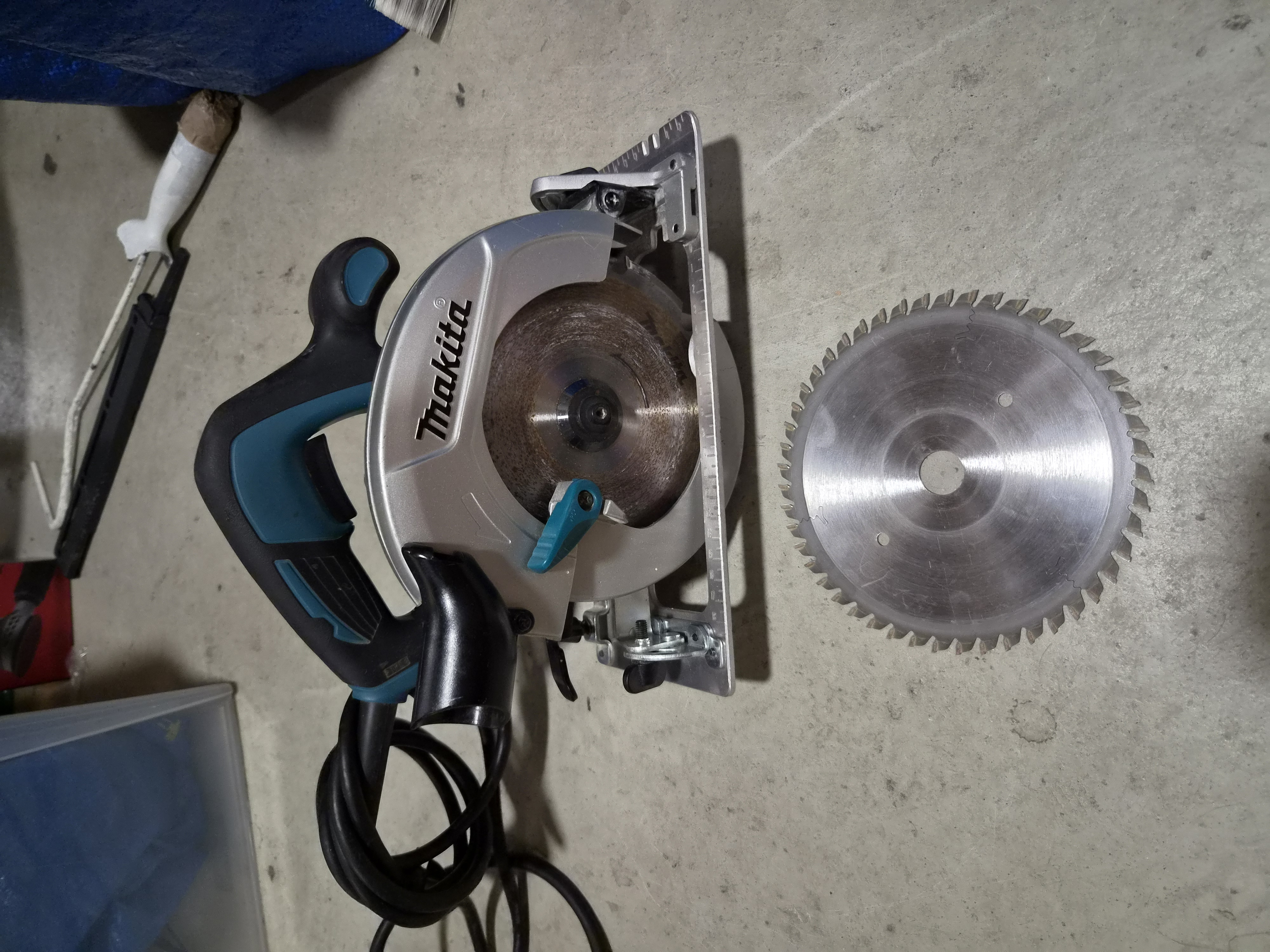 Makita hs6601 cirkelsåg