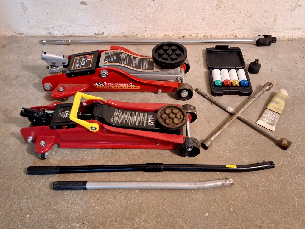 Domkraft fälgkors hjulhylsor