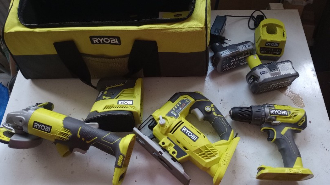 Verktygskit från ryobi