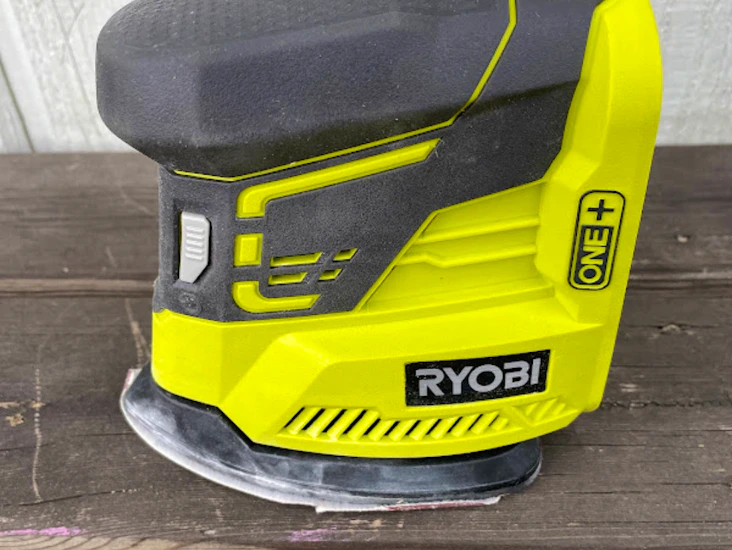 Ryobi batteridriven slipmus