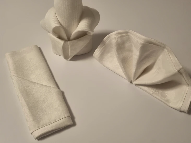 Damast linneservetter