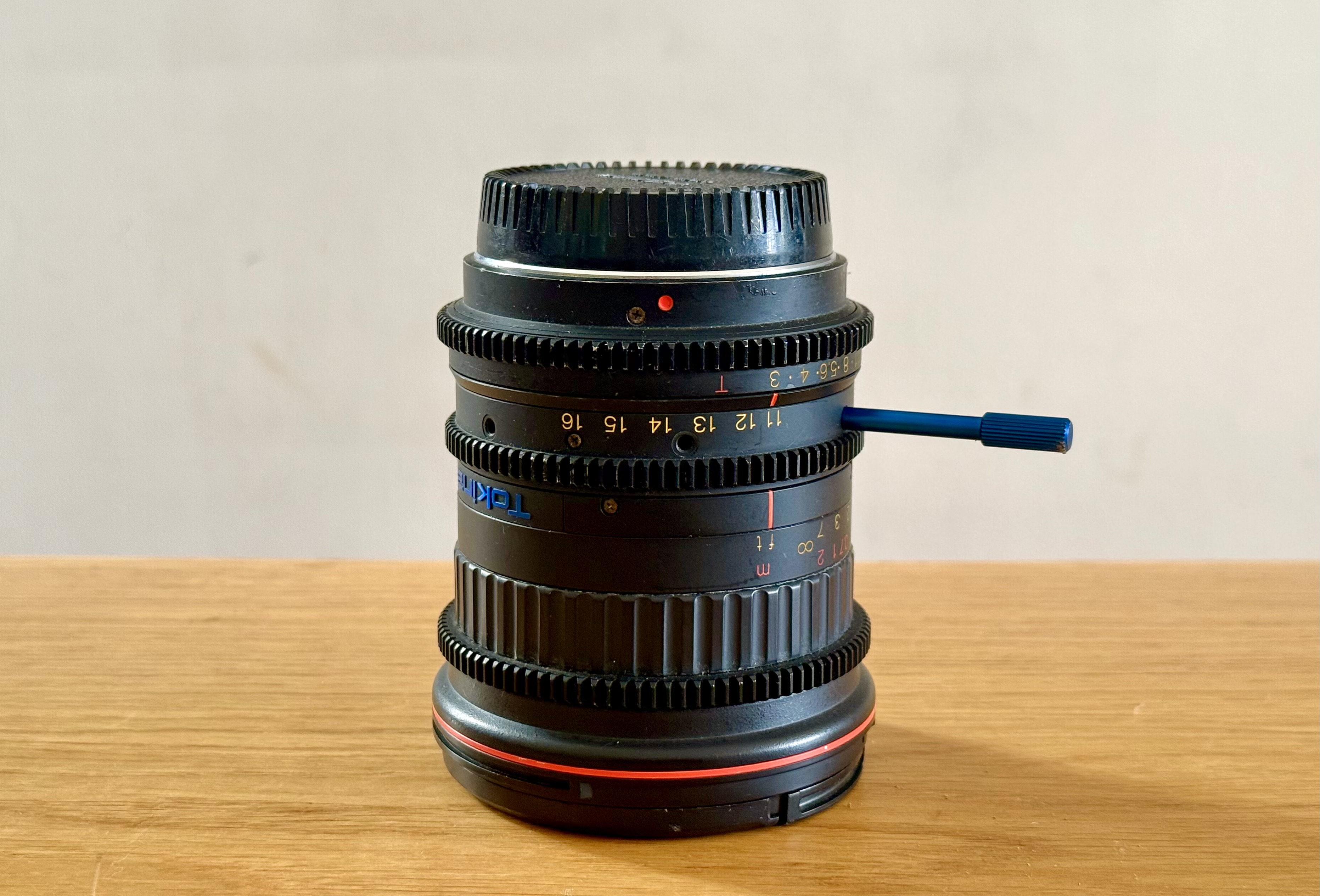 Tokina cinema atx 11-16mm t3.0  (ef mount)