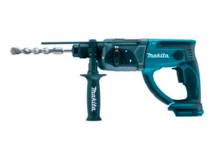 Makita batteridriven slagborr med tillbehör