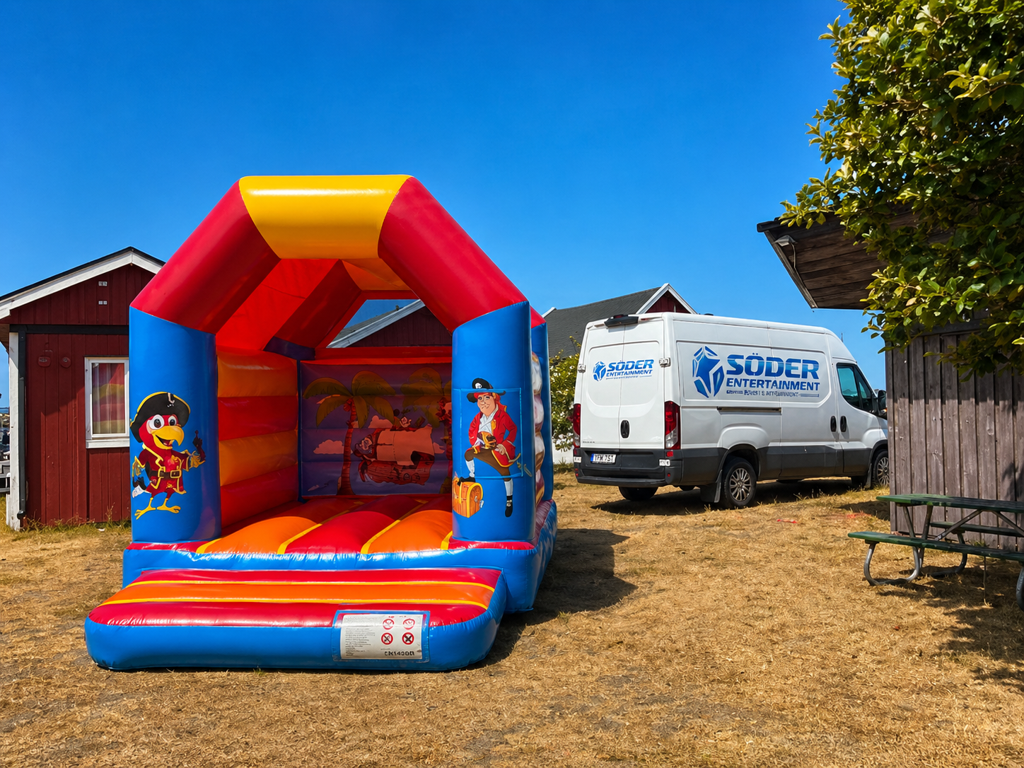 Hoppborg pirat 16m2