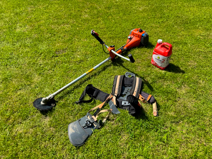 kraftfull professionell röjsåg: husqvarna 545 fx