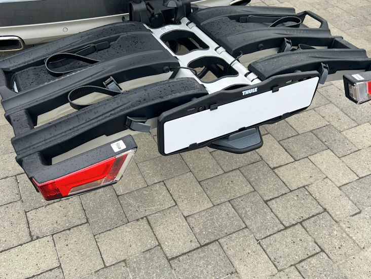 Sykkelstativ 2x elsykkel + 1 sykkel