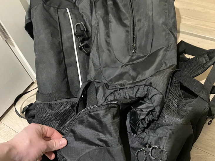 70 litre travelling backpack