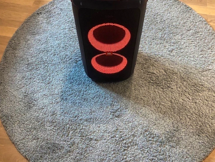 Jbl partybox 100