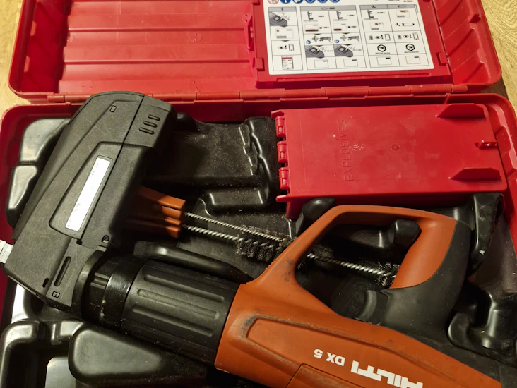 Boltepistol magasin betong/stål hilti dx 5 mx