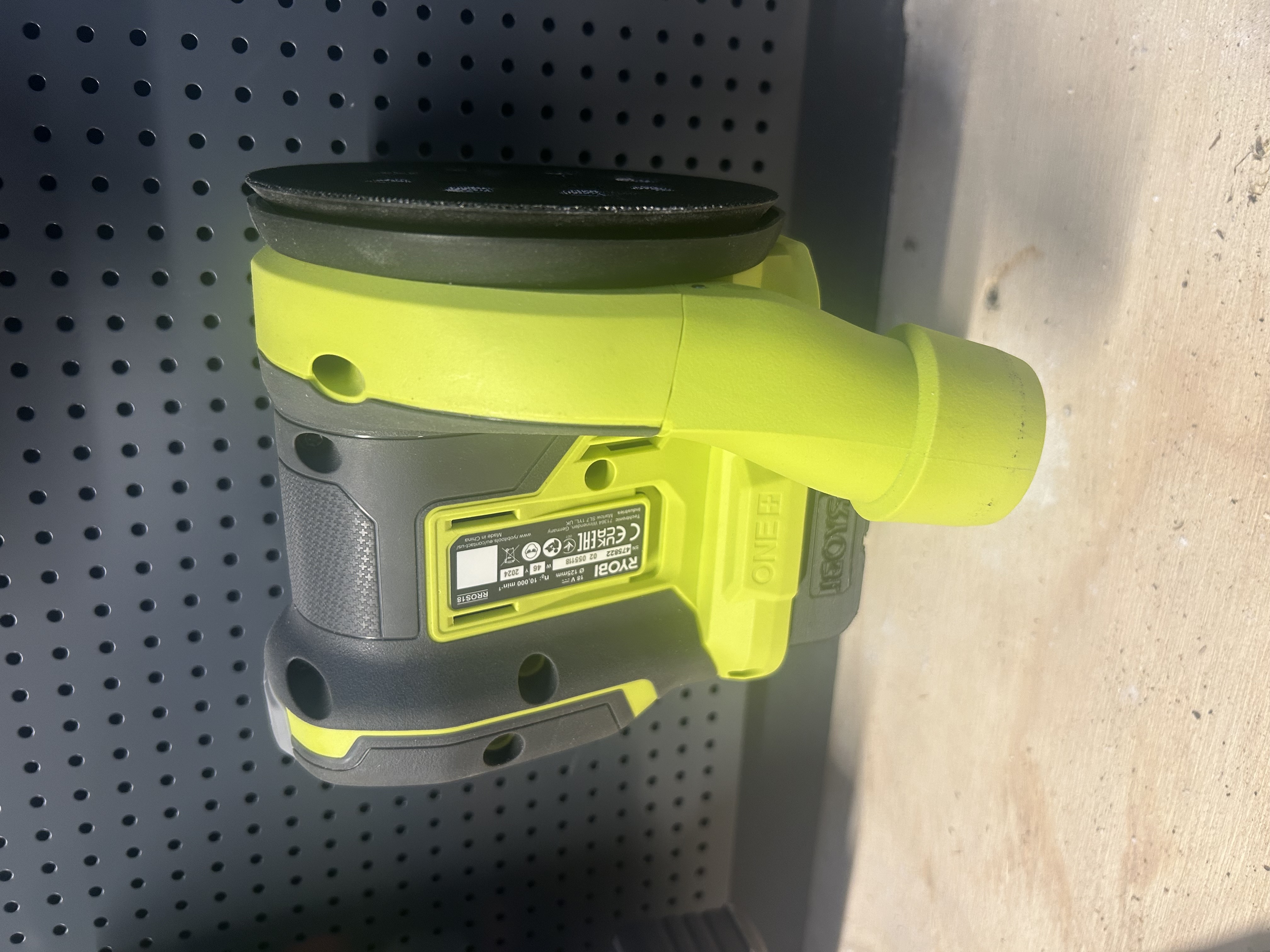 Ryobi eksentersliper 