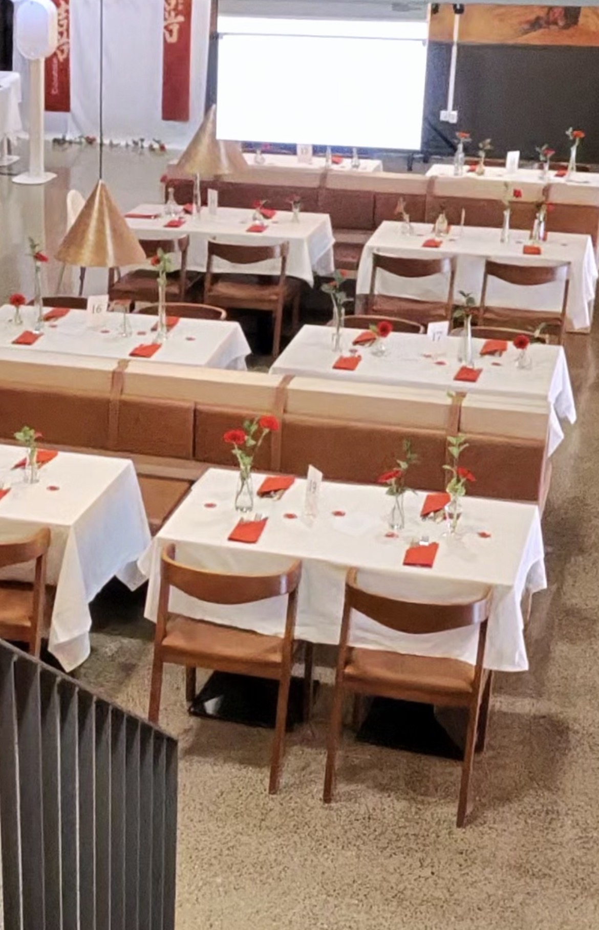 120 glasvaser i diverse storlekar och modeller