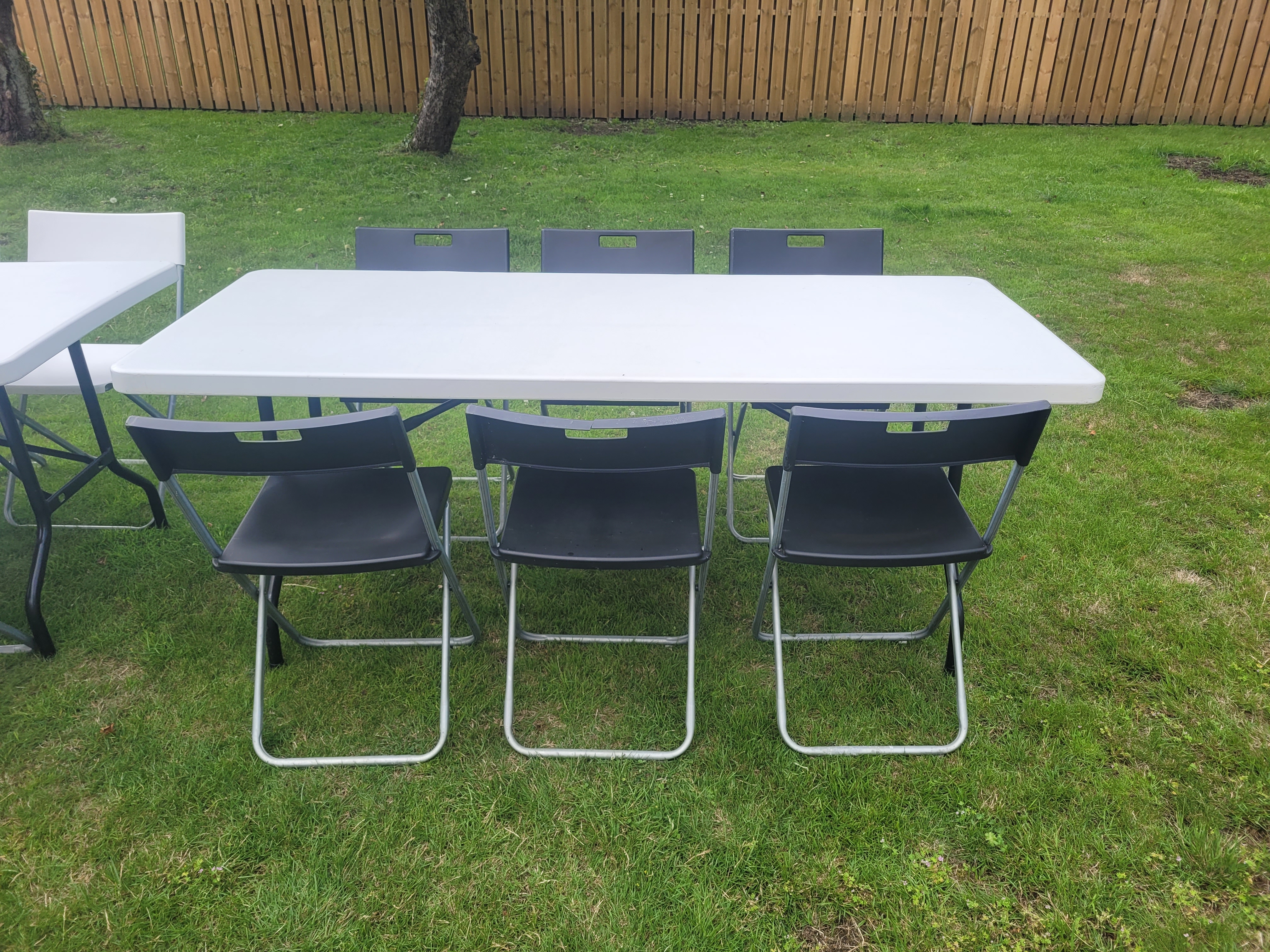 3 st bord o 50 st klappstolar 