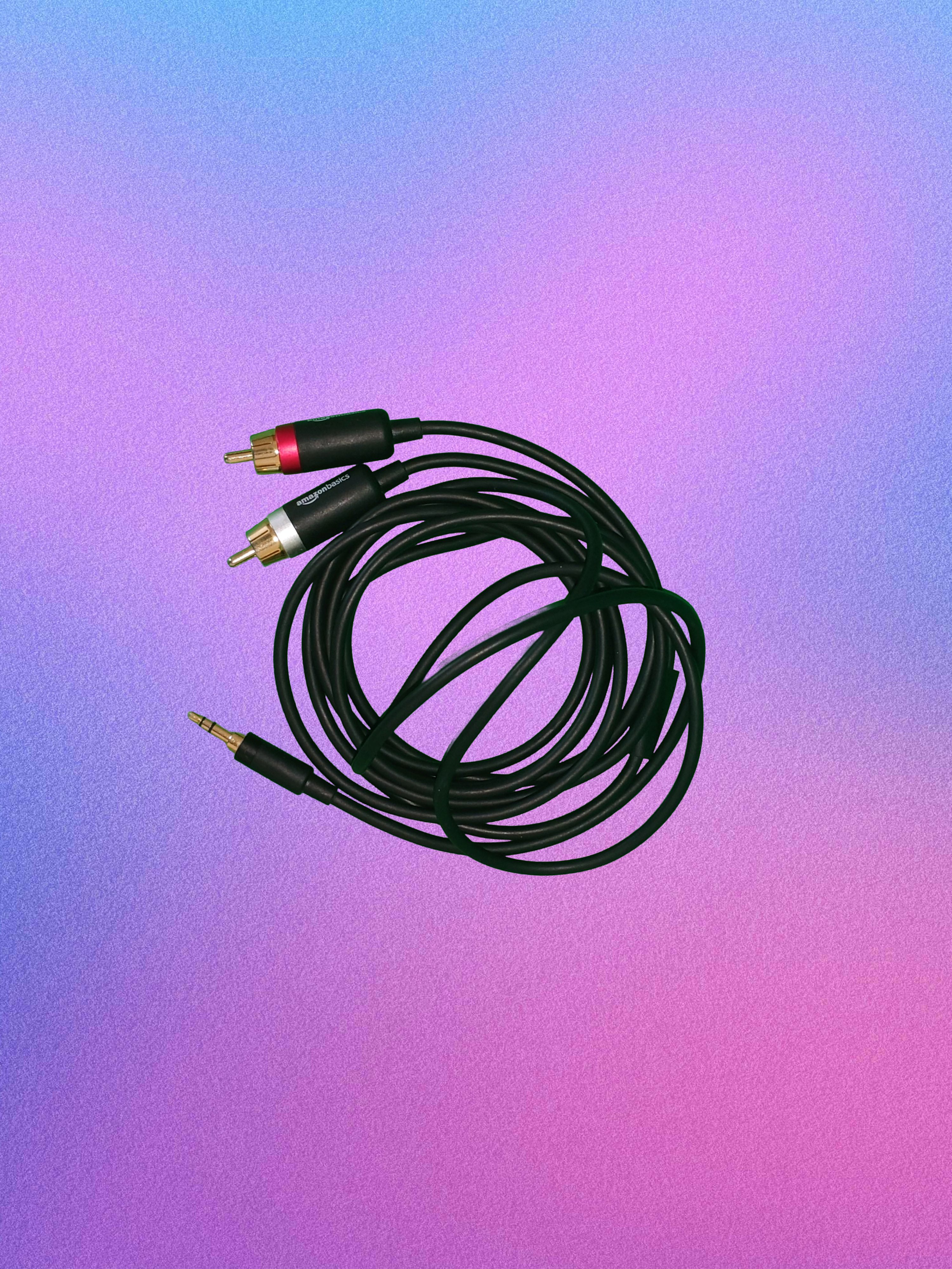 Rca to 3.5mm audio cable (stereo) – ideal for cameras, mixers & speakers
