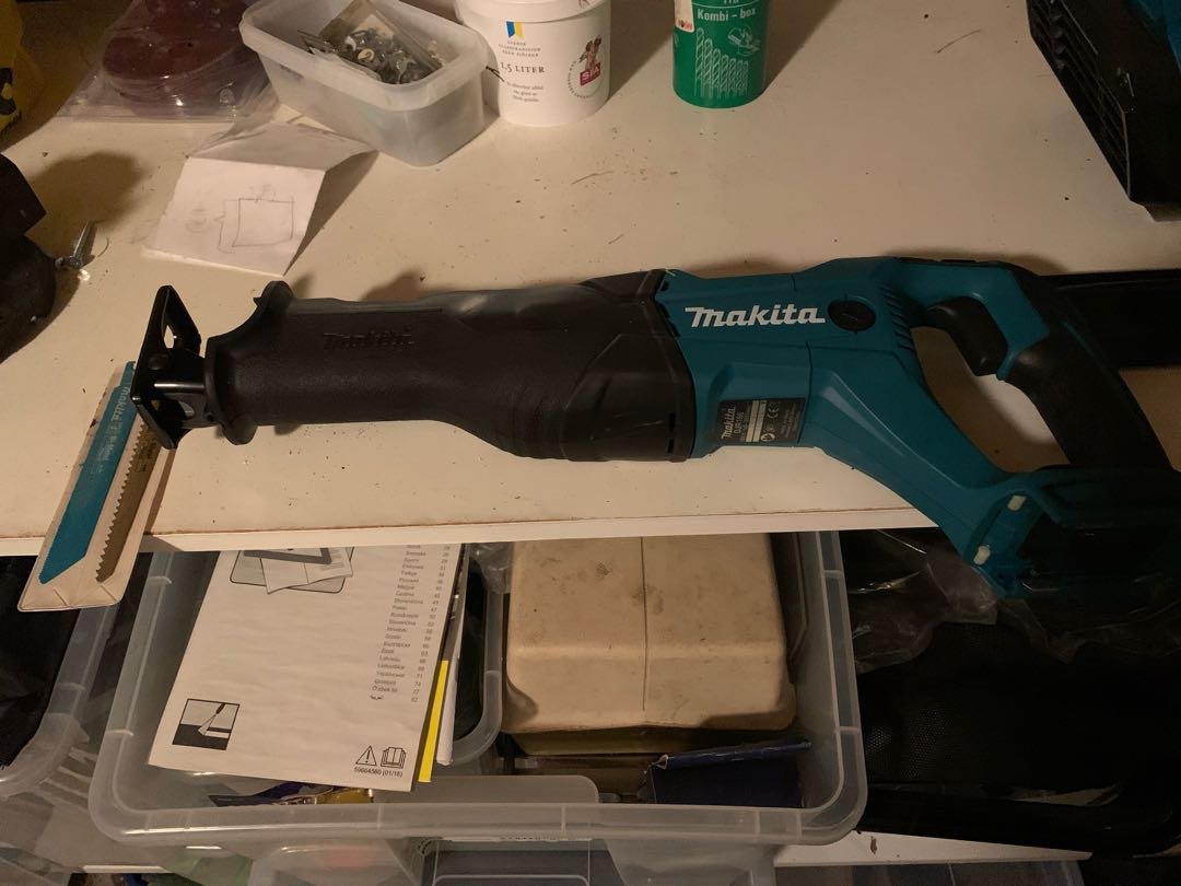 Makita tigersåg 18v