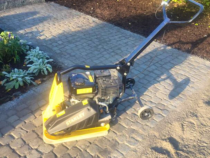 Markvibrator+ gummi+ lyftbåge 61,5kg