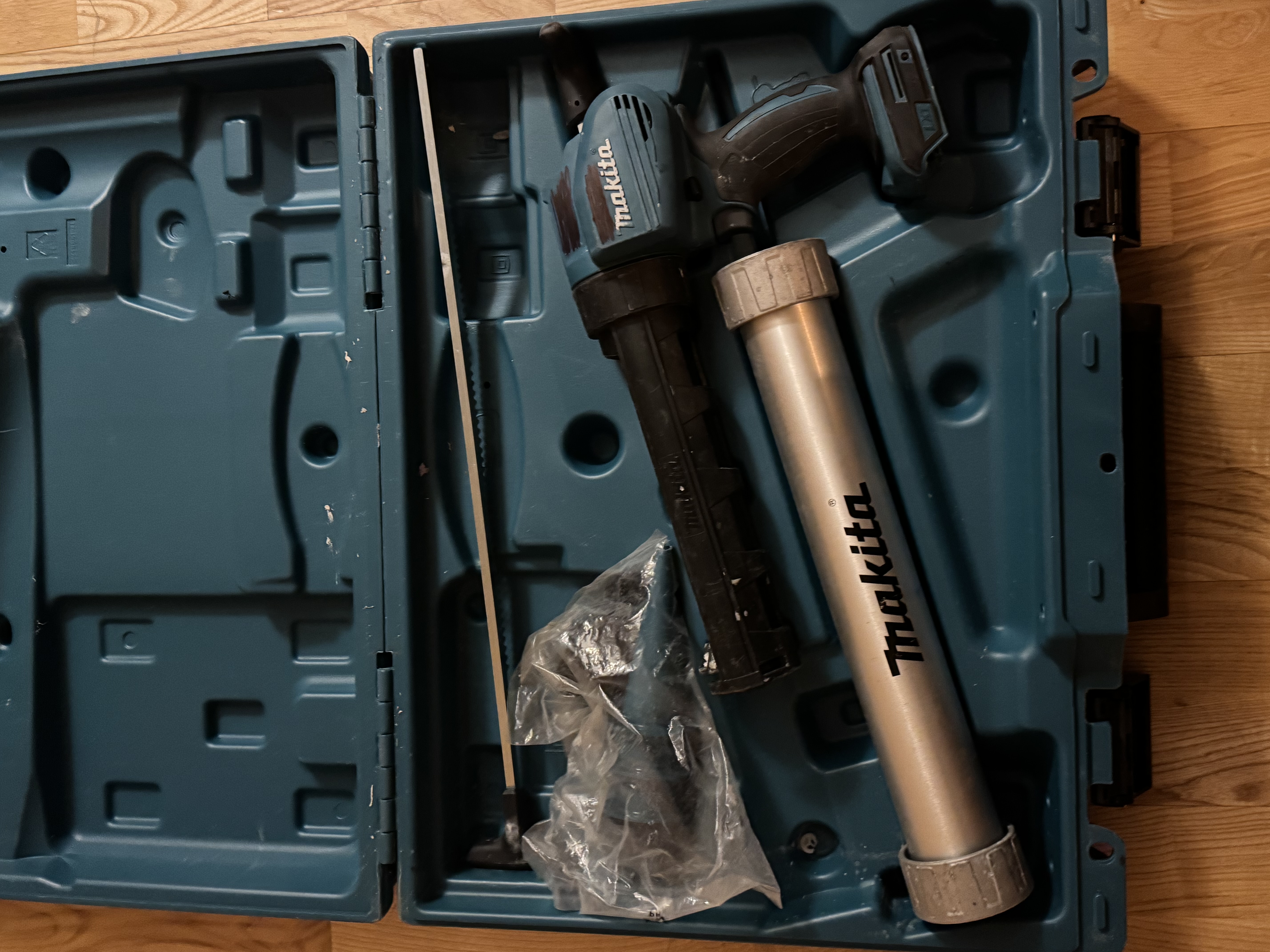 Makita fugepistol/fugesprøyte