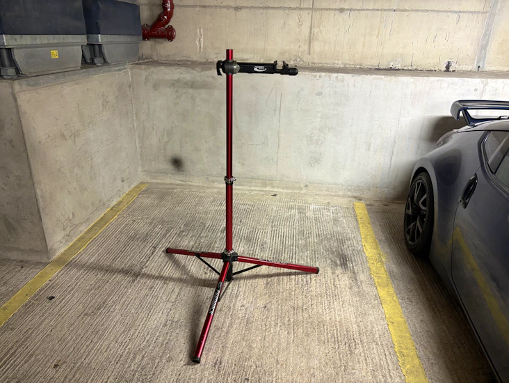 Feedback sports ultralight repair stand
