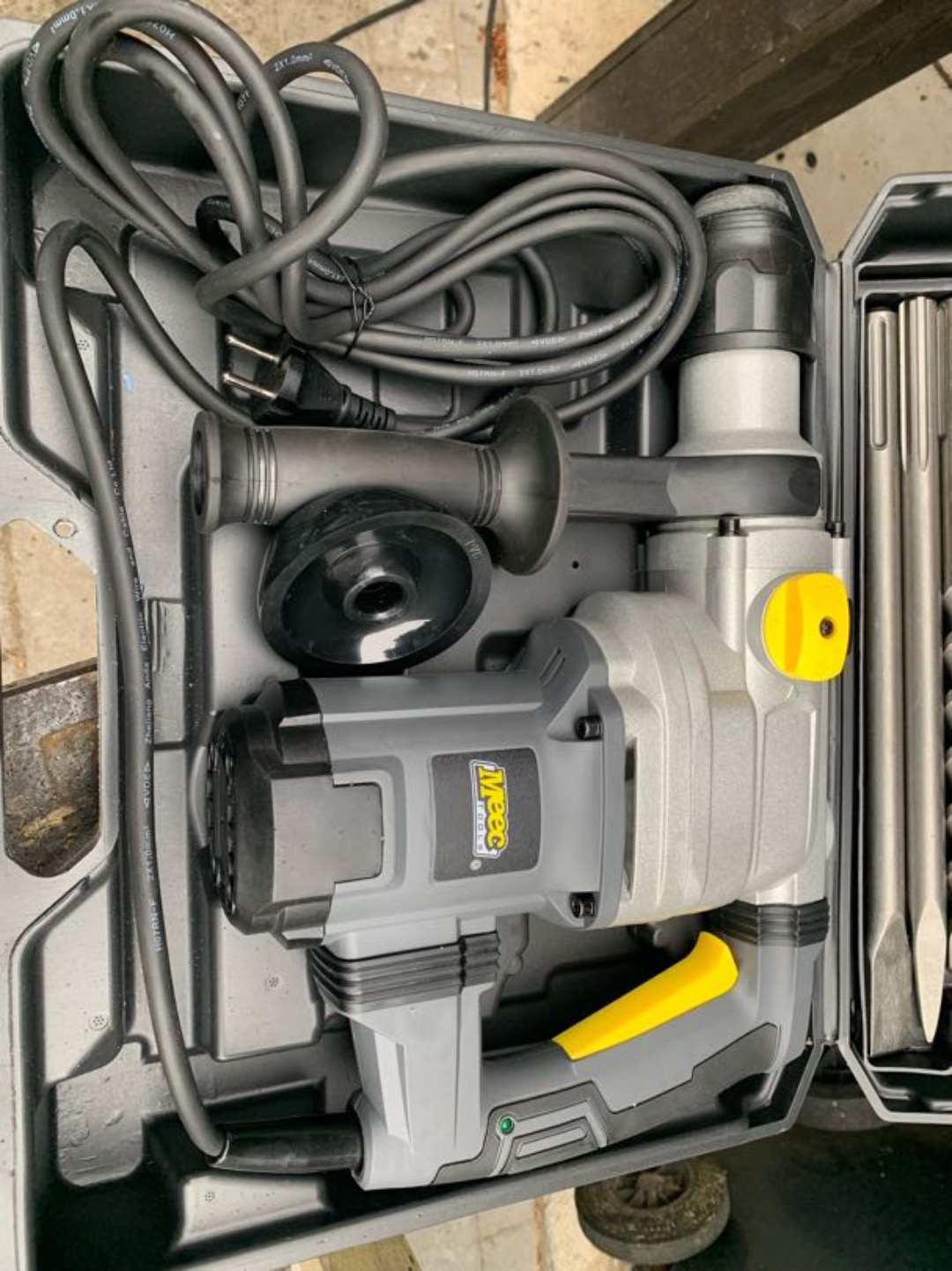 Meisel hammer / drill. 